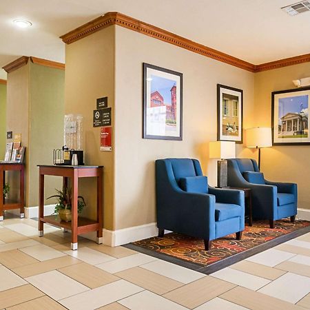 Comfort Suites Лейк Чарльз Экстерьер фото