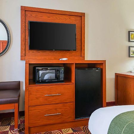 Comfort Suites Лейк Чарльз Экстерьер фото