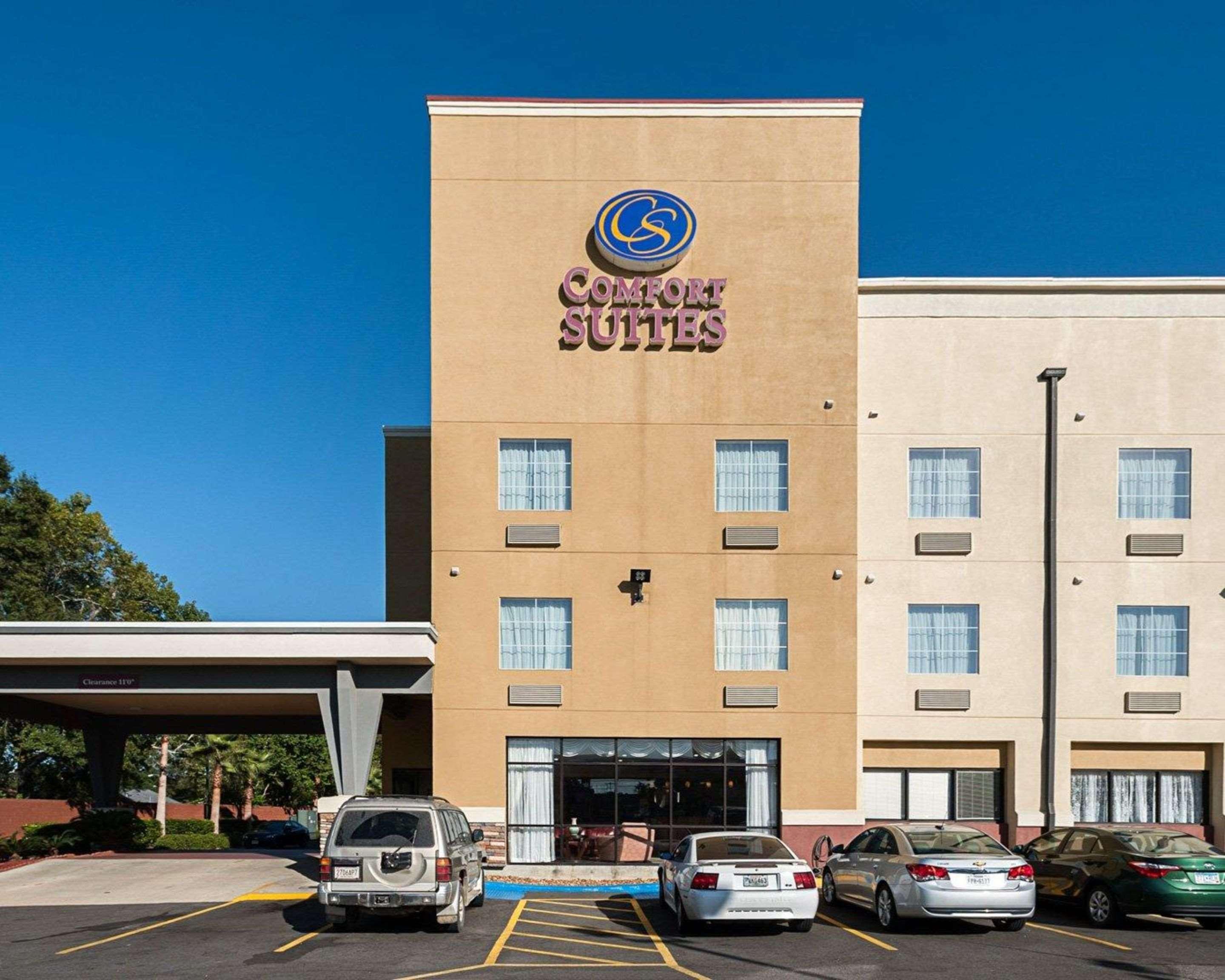 Comfort Suites Лейк Чарльз Экстерьер фото