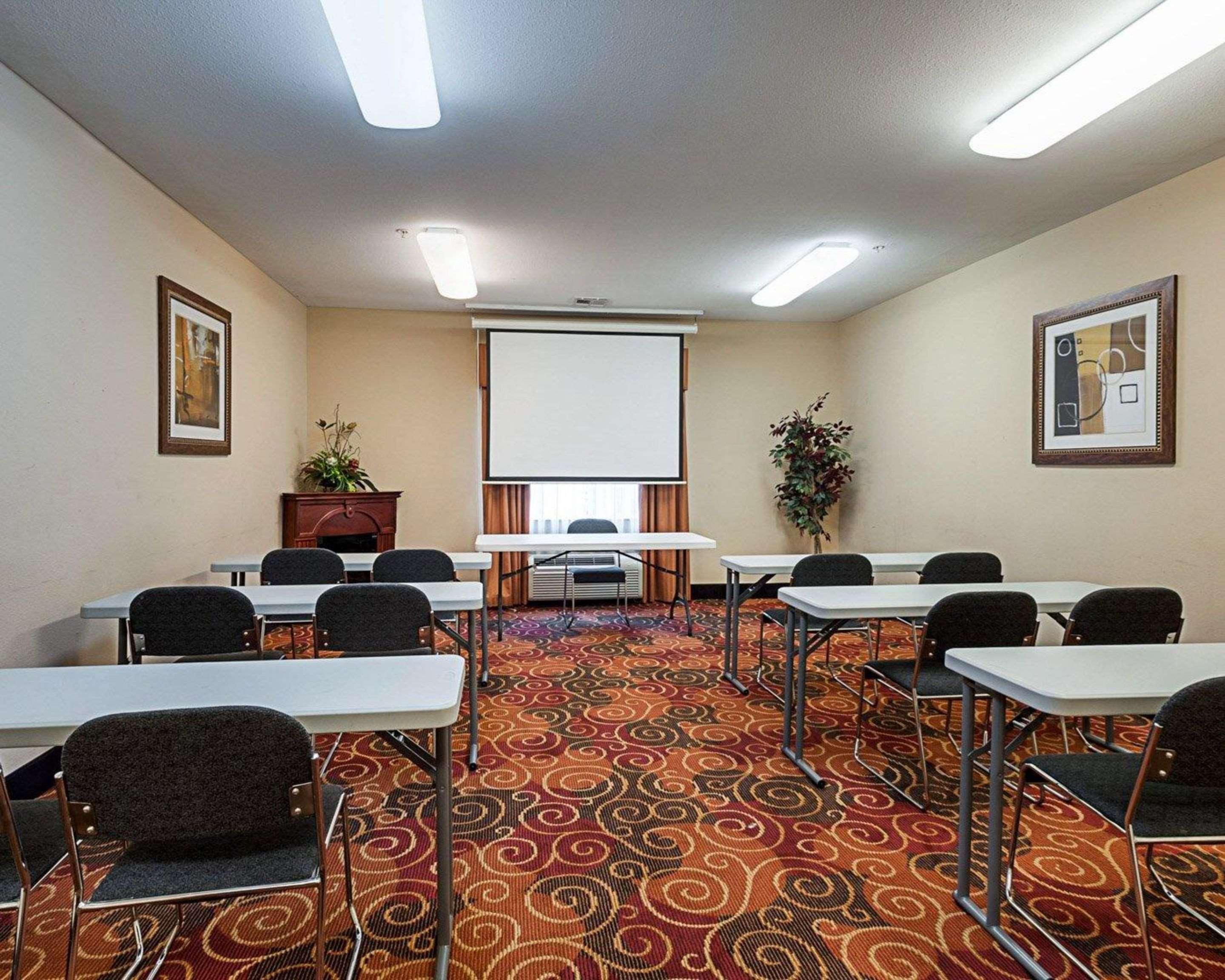 Comfort Suites Лейк Чарльз Экстерьер фото