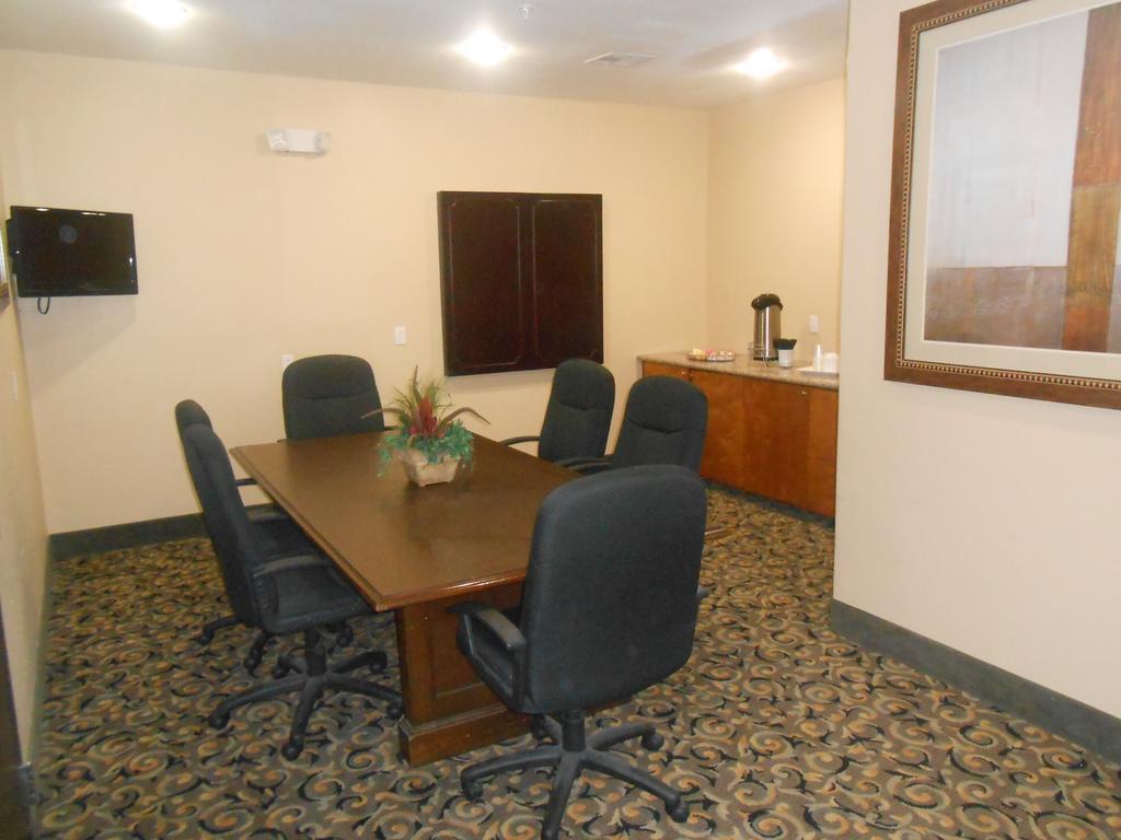 Comfort Suites Лейк Чарльз Экстерьер фото